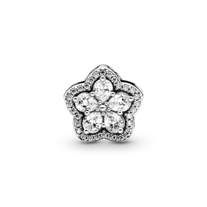 Charm con Pavé de Copo de Nieve Brillante