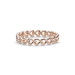 Anillo Banda de Corazones