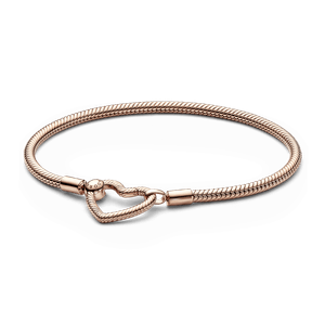 Brazalete Cadena de Serpiente con Broche de Corazón Pandora Moments Rosa